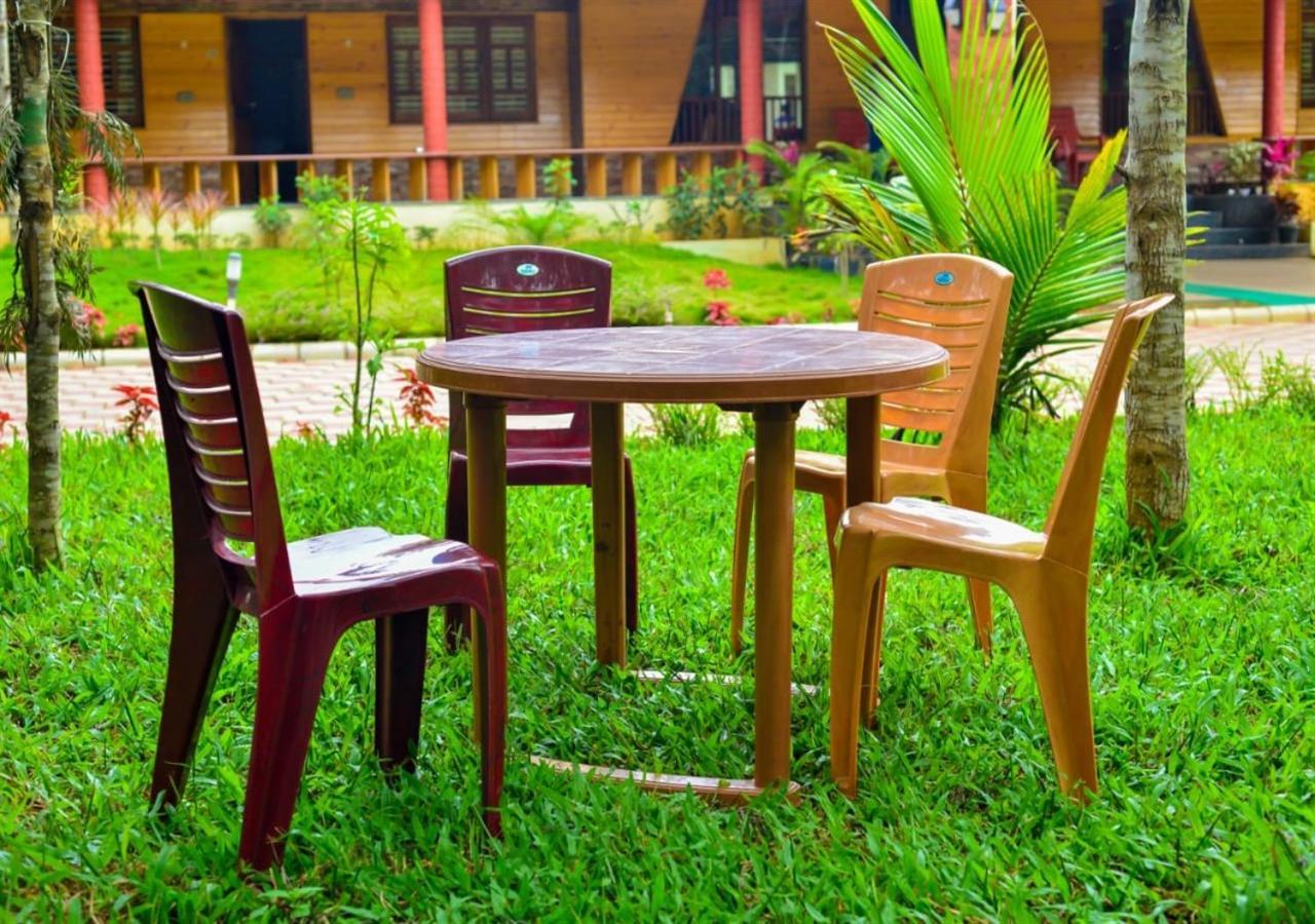 Water View Holiday Retreat Sakleshpur Exterior photo