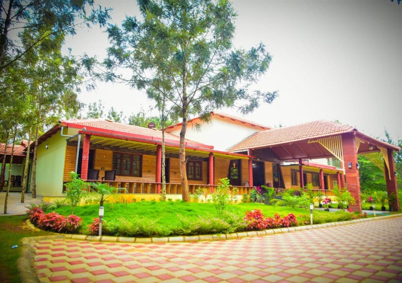 Water View Holiday Retreat Sakleshpur Exterior photo